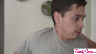 Aria Valencia starts a swap family Fuck-fest stuck in a basket - S7:E2