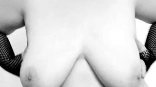 I dance with my big boobs wrapped in plastic wrap. LiaKahn spanish milf amateur curvy hot chubby submissive bitch slut