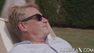 MARISKAX Mariska and Valentina bang their stepfather