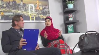 Lawyer Settles for Fine Muslim Pussy