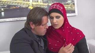 Lawyer Settles for Fine Muslim Pussy