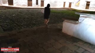 Er kontrolliert meinen Vibrator in der Offentlichkeit