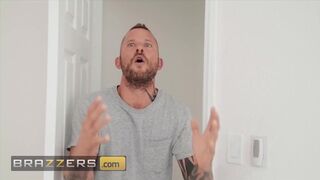 Brazzers - Big Booty Wife Moriah Mills Fucks her Husbands Friend