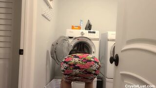 Pervy Stepson Fucks Big Ass STUCK Stepmom in the Washing Machine