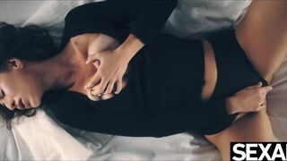 2 pairs of large milk cans jiggling as they eat cum-hole in a maddest 69