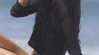 Kendall Jenner, Khloe & Kourtney Kardashian