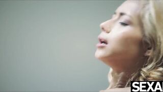 Hawt Lesbo Blond Oiled up as that babe has Intensive Squirting Orgasms