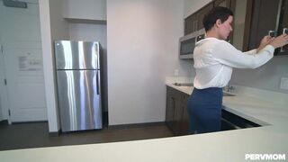 Stepmom show me how its done