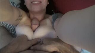 Corpulent scoops doxy titfucks with floppy bumpers