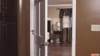 September Reign Bonks Daughter Boyfriend - 2 image