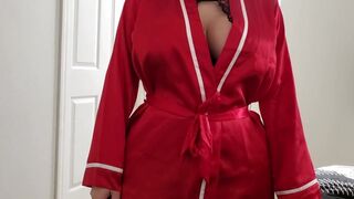 Lonely Stepson Copulates His Thick Hawt Stepmom On Valentines Day