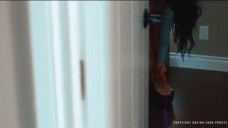 Peep On To Her Crave - 1 image