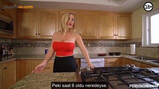 My Stepmother is Helping