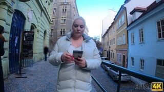 Hunt4k. Lucky Man With Flowers Should Watch How Hunter Bangs