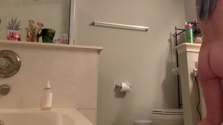 Peeping on my Hot Ass StepMom!