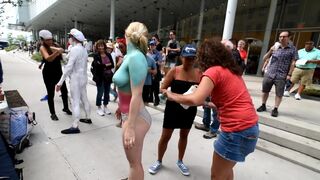 Nude Models - Body Painting in City Hall - 14 image