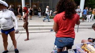 Nude Models - Body Painting in City Hall - 7 image