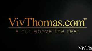 voluptuous lesbian picks up sexy hitch hiker and plays with her