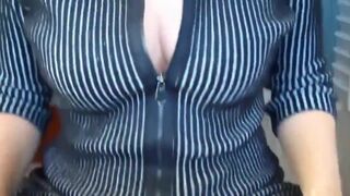 Shameless Mature Stepmom let her Stepson Cums inside her Juicy Pussy