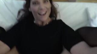 Shameless Mature MILF gets Hard Anal Fucked by Stranger on Vacation