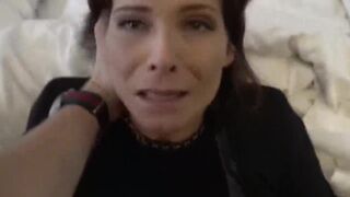 Shameless Mature MILF gets Hard Anal Fucked by Stranger on Vacation