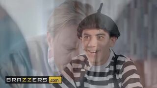 Brazzers - Big tit blonde Milf Brooklyn Blue fucks step son - 2 image