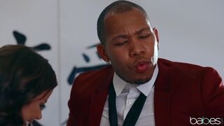 Alexis Fawx has a Fake Charity Organisation! - 5 image