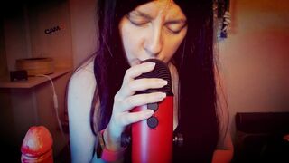 Sensual Mouth Sounds for Beautiful Italian Milf - 13 image