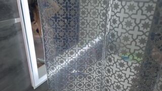 MY STEPMOM IS CRAZY!!! SHE DOESN'T HESITATE TO COME INTO MY BATHROOM WHEN I'M WASHING