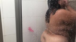 Big ass girl masturbates in the bathroom