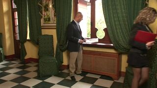 Vintage Threesome for Two Amazing Sexy MILFs with Hairy Pussy Fucked and Cummed in Mouth by a Big Dick