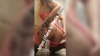 Katia Star skinny fit blonde fake tits bimbo in sexy pink outfit plays with her pussy and cums all over this dildo