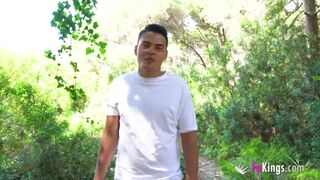 Korin has an OUTDOORS BLIND DATE and enjoys each minute of it