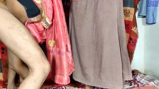 Desi Indian Bhabhi Ne Saree Pahanker Apni Bur Apne Boyfriend Se Chudwai