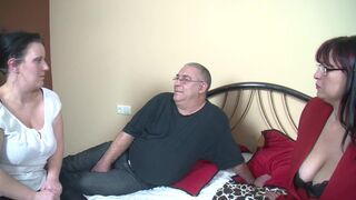 Large Bra Buddies Psycologist desire to watch her Germans patients fuck