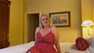 Casting Curvy: Thick Married mother I'd like to fuck Bonks During Try-Out