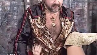 X-kiss - horny blonde mature