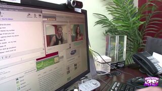 Vanessa Naughty & Will Powers bang hard on the net, ending in a cum-filled mouth - 5 image