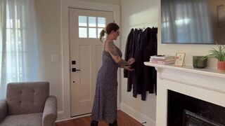Carrie Capri's massive tits bounce as she pleasures herself with a huge dildo - 1 image