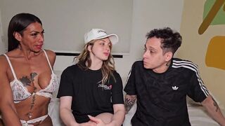 Vanemilfit & Primiciax take turns pounding skinny dude with a wet pussy & giving him a messy facial - 3 image