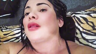 Watch Jhonny Hot1 & Bianca Naldy go wild in steamy sex tape with moaning and pussy licking action! - 14 image