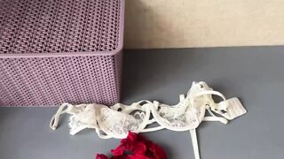 I catch my stepfather exposed and I acquire a large surprise, wow! - 1 image