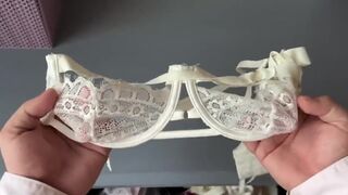 I catch my stepfather exposed and I acquire a large surprise, wow!