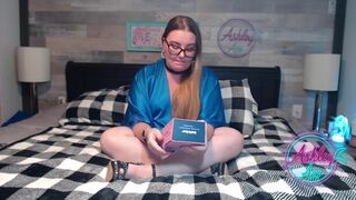 Ashley Ace Review - Satisfyer Curvy 1