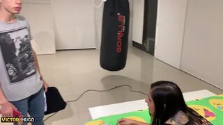 Comendo a Tatuada com vontade