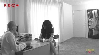 Getting a mouthful of cum is how this ebony milf wants to