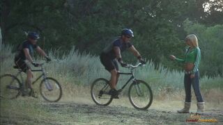 She flashes her trimmed Asian pussy for him to eat it and cumshot on it