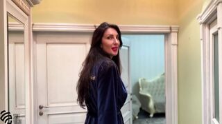 My friend's son cum on my face - 1 image