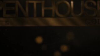 Inexperienced Neighbor Splashes His Cum On MILF Linzee Ryder's Big Boobs after Titty & P - 15 image