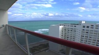 MILF Ass - Kayla Carrera loves getting her pussy fucked by